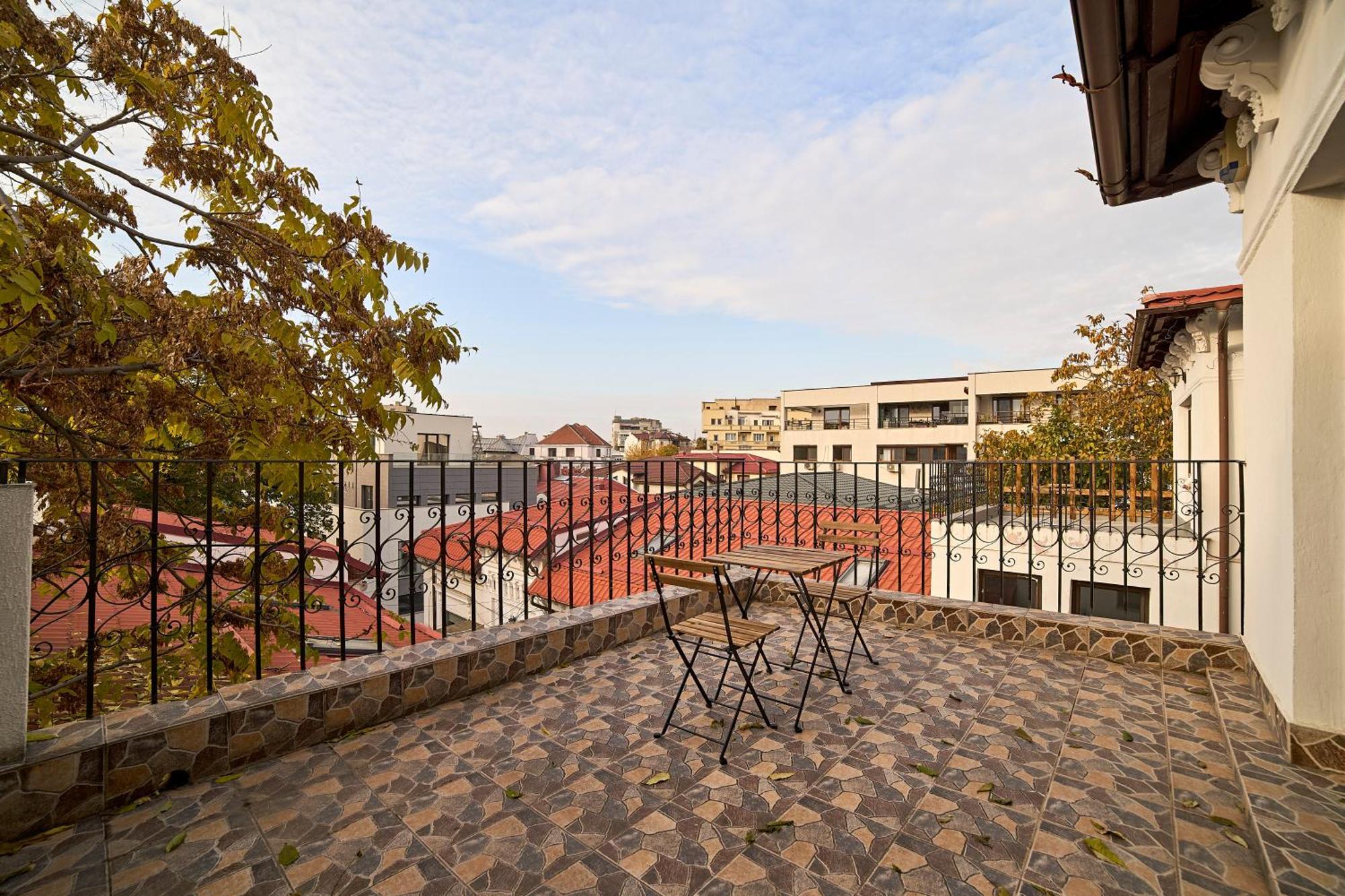 Dona Premier Suites Bucharest Exterior photo