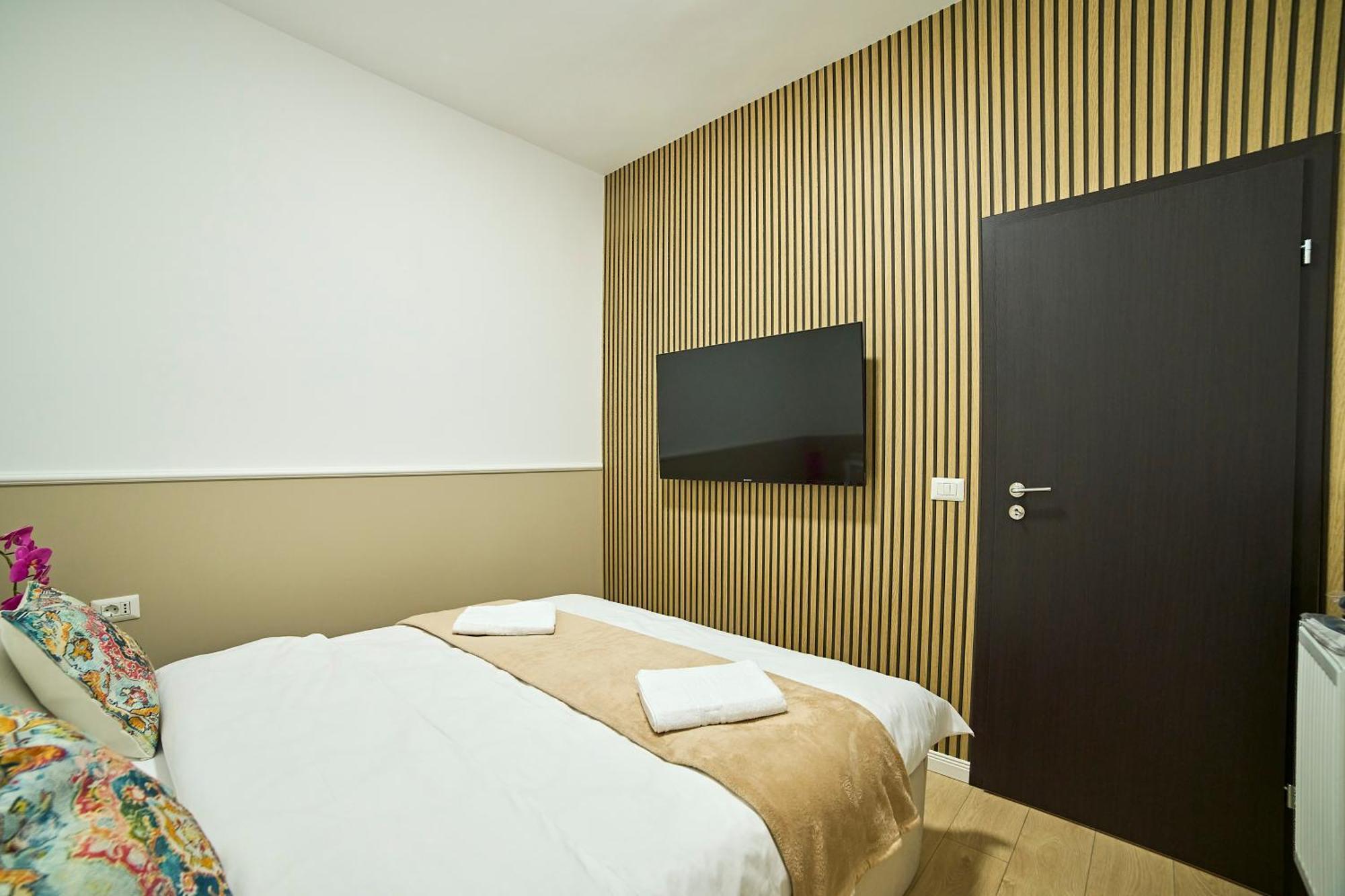 Dona Premier Suites Bucharest Exterior photo